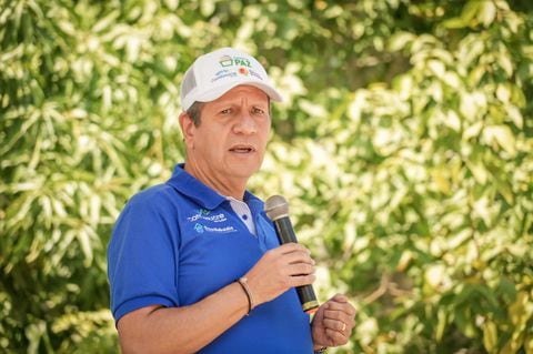 Luis Guillermo Pérez Casas, superintendente del subsidio familiar