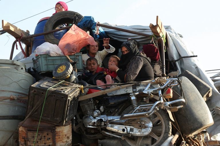 En imágenes : Cientos de refugiados sirios regresan a casa.