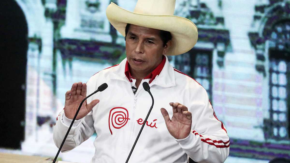 Quién es Pedro Castillo, el líder de izquierda que puede llegar a la  presidencia de Perú