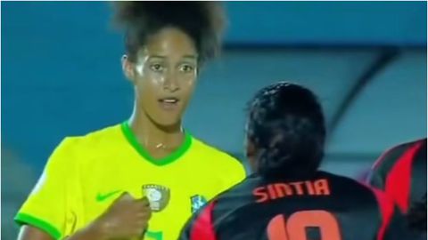 Jugadoras colombianas de la Selección sub 20 respondieron con un gran gesto la provocación de una brasileña