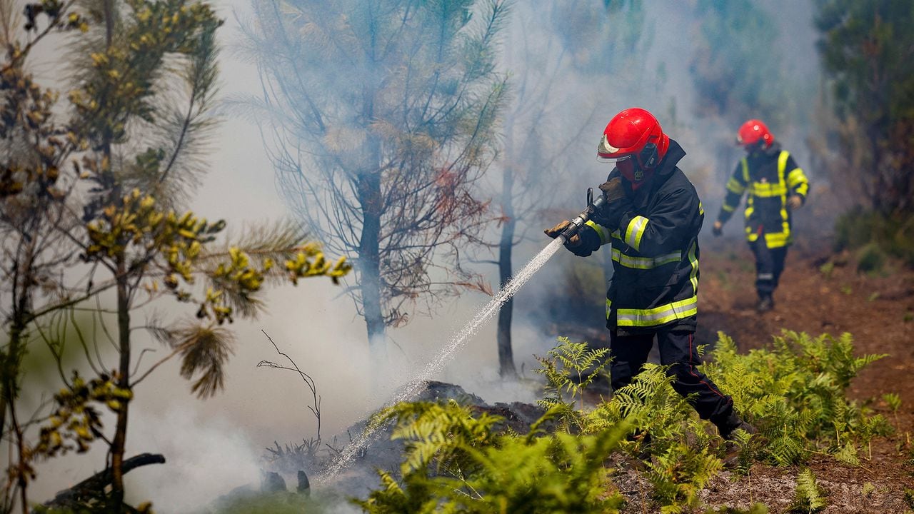 En imágenes: Incendios en el suroeste de Francia