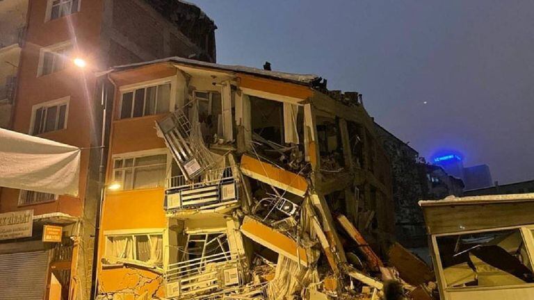 Algunos países han mostrado solidaridad para asistir a Turquía y Siria, tras el terremoto.