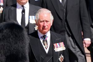 Príncipe Carlos en el funeral de su padre, príncipe Felipe