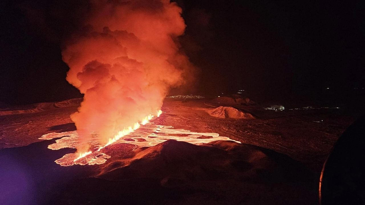 Erupción en la península de Reykjanes, Islandia