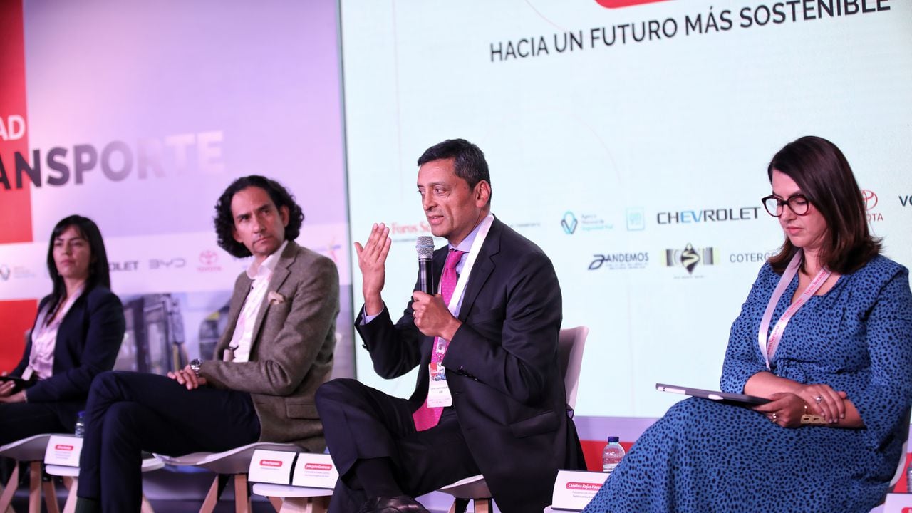 Los expertos coincidieron en que Colombia tiene el potencial suficiente para mantenerse como un territorio líder en movilidad sostenible.