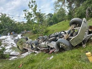 Trágico accidente en la autopista Medellín - Bogotá.