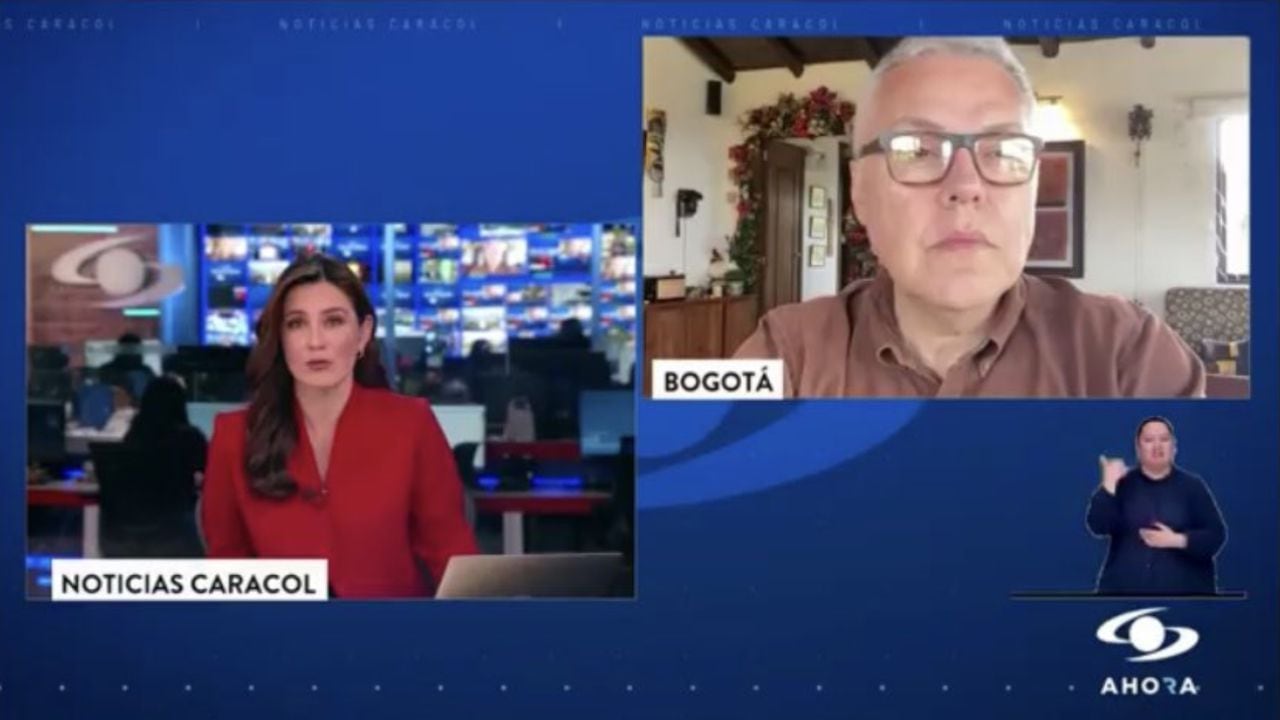 Daniela Pachón, presentadora de Noticias Caracol, le reclama al ministro de Justicia, Néstor Osuna, por decreto sobre drogas