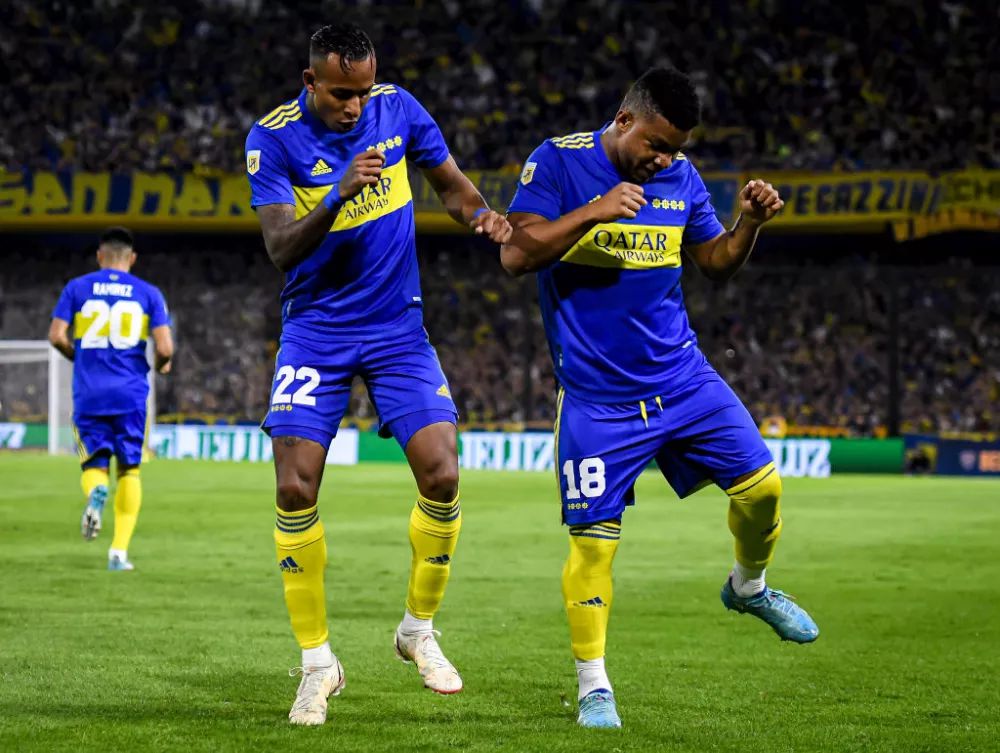 Frank Fabra y Sebastián Villa, la sangre colombiana en Boca Juniors.