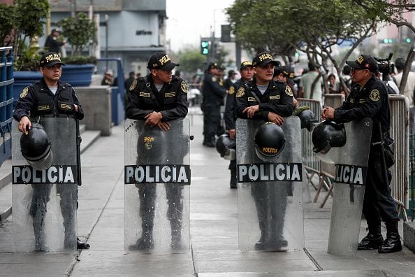 Policía de Perú.