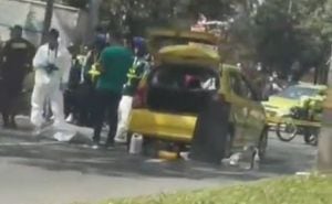 Pasajero fue asesinado, cuando iba en un taxi en Medellín.