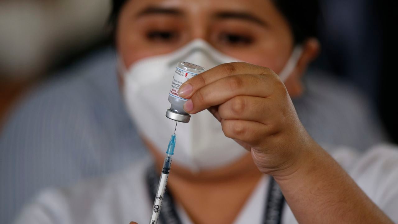 Vacunación contra la covid-19 en Latinoamérica; así avanza el plan de inmunización en la zona