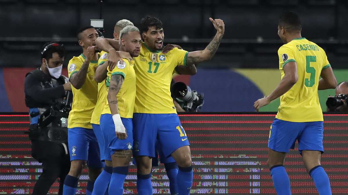 Así fue la emocionante narración de los argentinos ante el gol de Brasil  frente a Chile