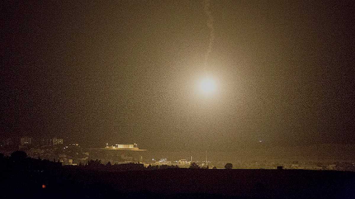 El ataque aéreo de la madrugada del 8 de julio fue en la frontera entre Gaza e Israel.
