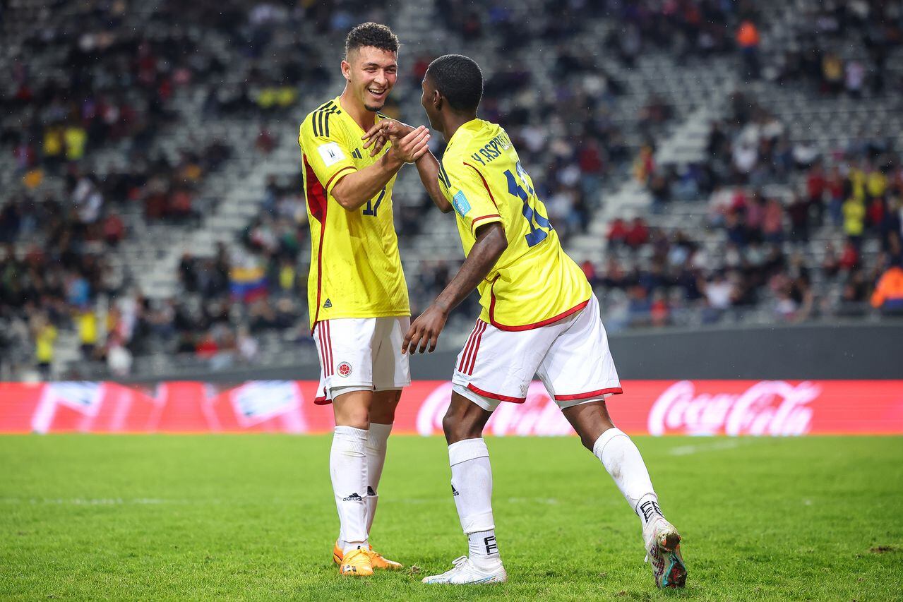 Colombia vs Japón - Yaser Asprilla celebrando el primer gol.