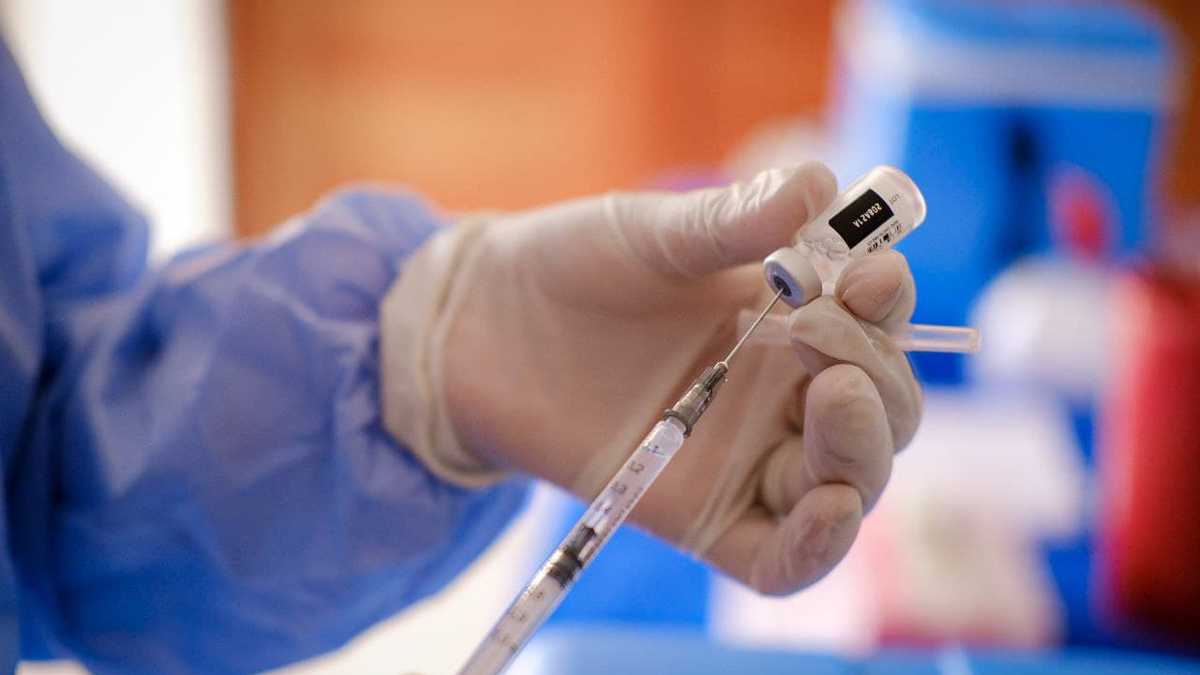 Por falta de vacunas, suspenden segunda dosis de Sinovac en Cartagena y Medellín