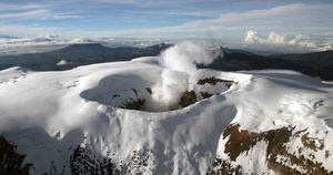 Panorámica del Volcán Nevado del Ruiz. Foto: Servicio Geológico Colombiano - Colombia hoy. 