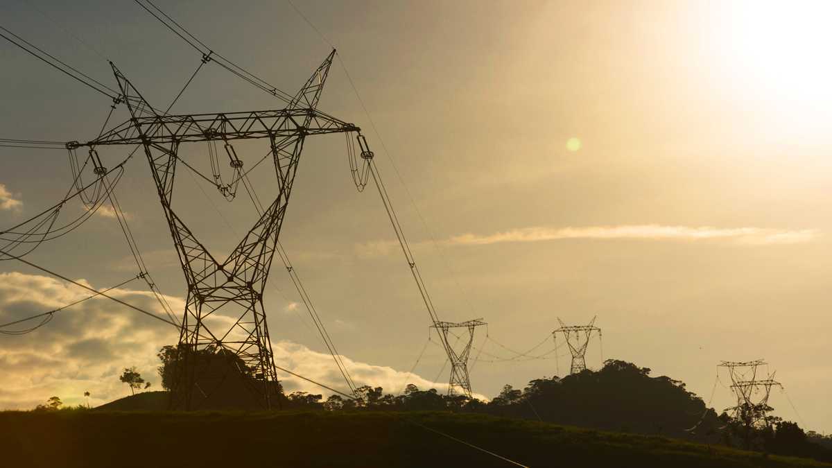 ISA tiene en construcción proyectos de transmisión de energía con una inversión que ronda el billón de dólares.