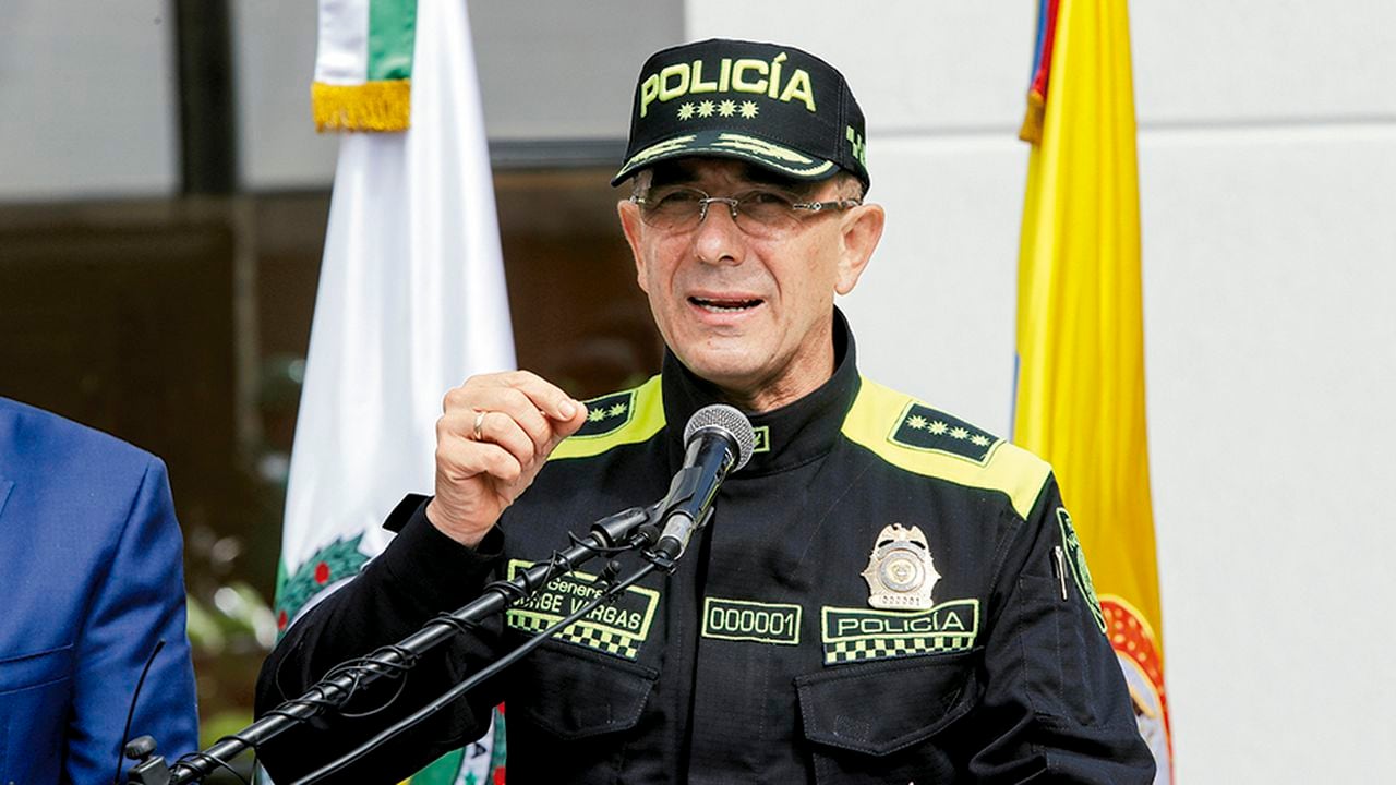  El director de la Policía, general Jorge Luis Vargas, advirtió que en las operaciones contra el ELN hallaron pruebas de su intento por desestabilizar el orden público urbano.