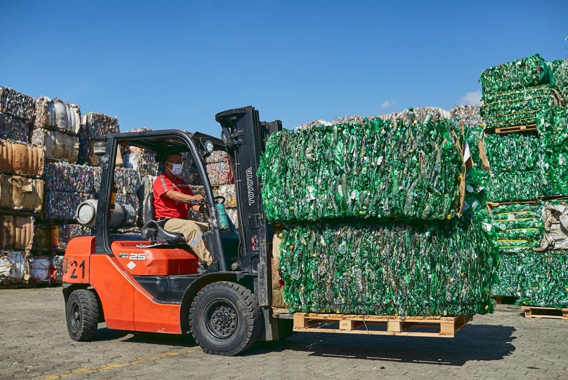 Con su nueva planta la compañía duplicará los beneficios para el planeta pasando de reciclar 3 a 6 millones de botellas diariamente.