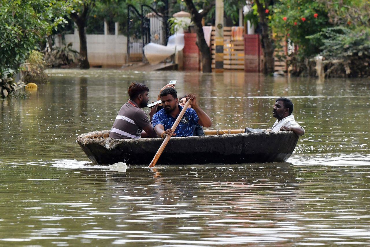 En imágenes : Inundaciones uego de lluvias torrenciales en Bangalore, India