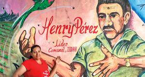 En el puente El Palustre de Cúcuta, pintaron un mural en memoria de Henry Pérez, desaparecido en 2016. Fue presidente de la Asociación de Juntas de Acciones Comunales de La Gabarra.