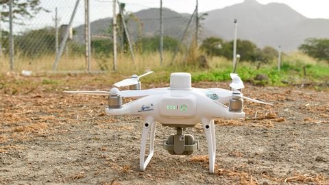 Un drone Phantom 4 con cámara multiespectral y otro para fungicidas y pesticidas destacan las herramientas que serán utilizadas para el desarrollo del proyecto.