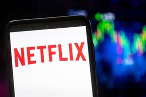 POLAND - 2022/09/02: In this photo illustration a Netflix logo seen displayed on a smartphone. (Photo Illustration by Mateusz Slodkowski/SOPA Images/LightRocket via Getty Images)
