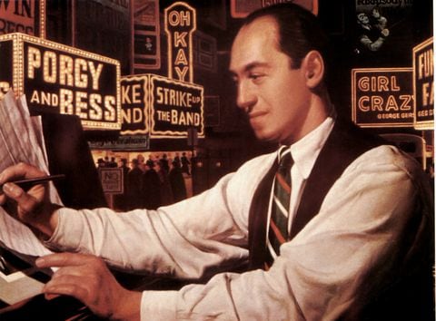 El compositor y pianista George Gershwin. Foto de GAB Archive/Redferns.