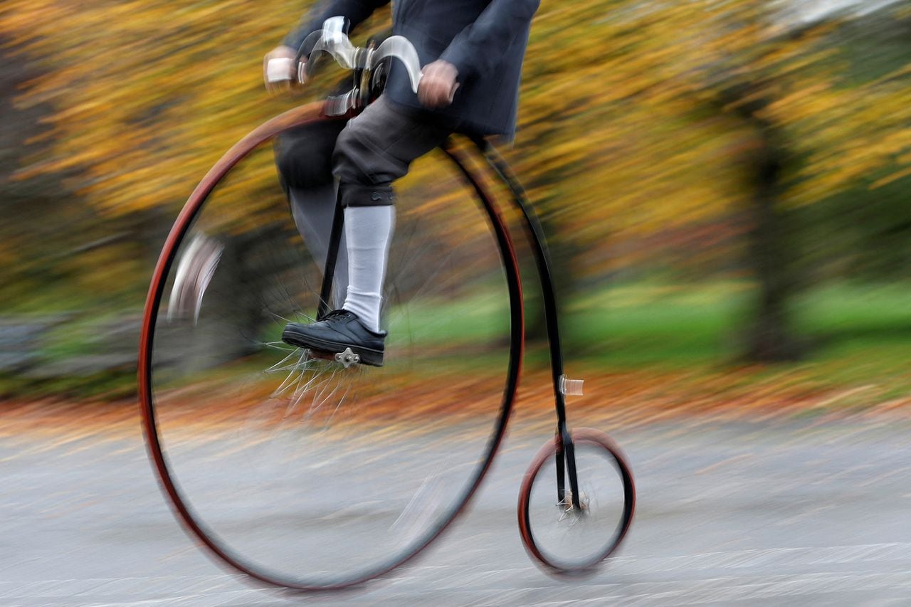 En imágenes : Carrera de bicicletas de rueda alta