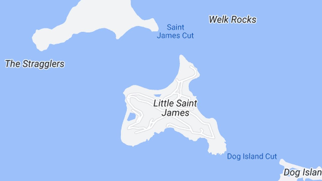 La isla está ubicada en las Islas Vírgenes de los Estados Unidos