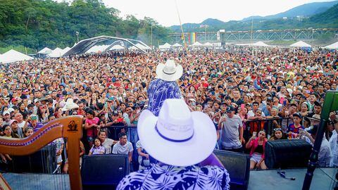 Más del 24.000 personas asistieron al primer Festival de Verano río Guatiquía.