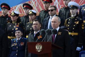 El presidente ruso, Vladimir Putin, pronuncia su discurso durante el desfile militar del Día de la Victoria que marca el 78.º aniversario del fin de la Segunda Guerra Mundial en la Plaza Roja de Moscú