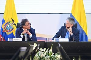 Presidente Gustavo Petro y el mandatario de Ecuador Guillermo Lasso