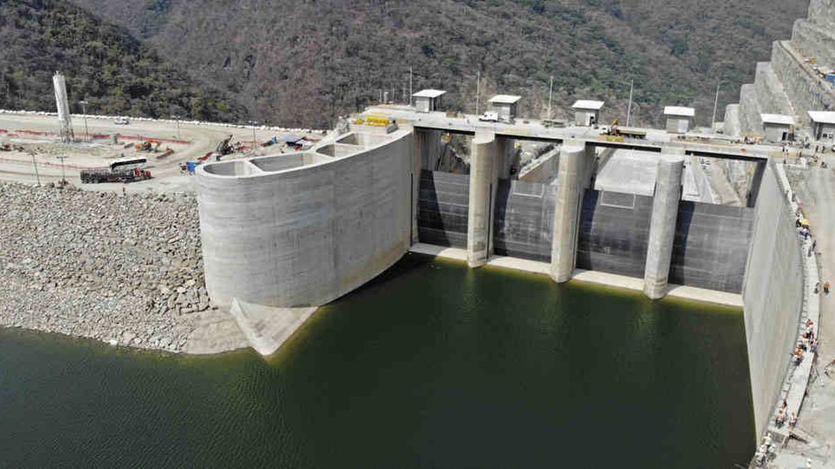 Concluyen obras de la presa de Hidroituango