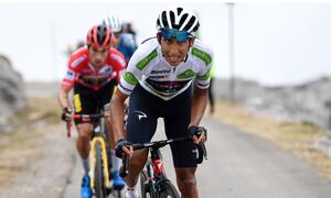 ALTU D’EL GAMONITEIRU, SPAIN - SEPTEMBER 02: Egan Arley Bernal Gomez of Colombia and Team INEOS Grenadiers white best young jersey competes in the breakaway during the 76th Tour of Spain 2021, Stage 18 a 162,6km stage from Salas to Altu d’El Gamoniteiru 1770m / @lavuelta / #LaVuelta21 / on September 02, 2021 in Altu d’El Gamoniteiru, Spain. (Photo by Tim de Waele/Getty Images)
