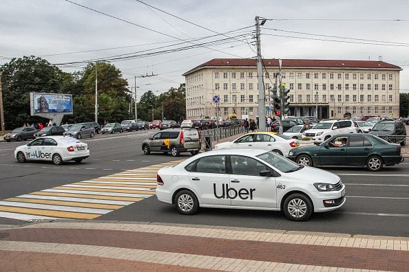 Vehículo de Uber en las ciudad rusa de Kaliningrado.