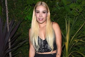 LOS ANGELES, CA - 26 de junio: Luisa Fernanda W asiste a la fiesta de lanzamiento oficial de Raze en Smogshoppe el 26 de junio de 2017 en Los Angeles, California. (Foto de Araya Doheny / WireImage)