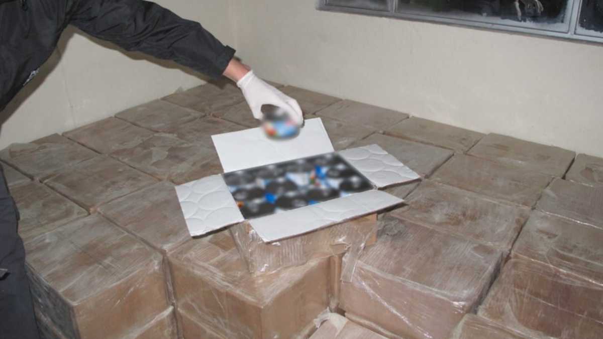 La Fiscalía logró la incautación de un cargamento de latas de atún que serían enviadas a Europa, pero cargadas de cocaína.