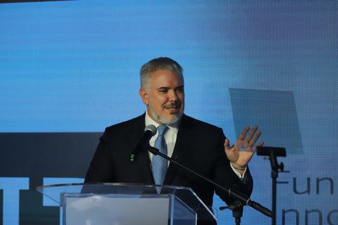 Ex presidente Iván Duque Márquez Lanzamiento Fundación para la Innovación para el Desarrollo
