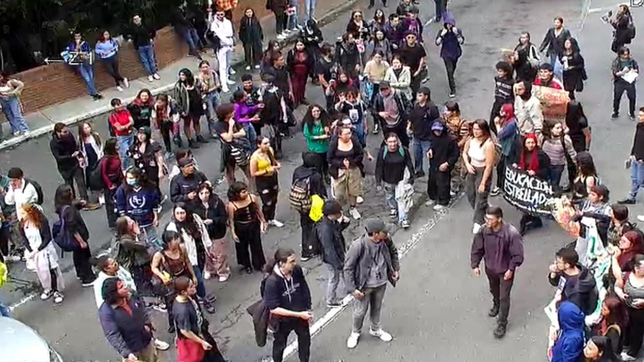 Manifestación en la avenida Circunvalar con calle 12.