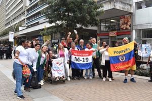 Gente ingresa para la Posesión del Presidente Gustavo Petro