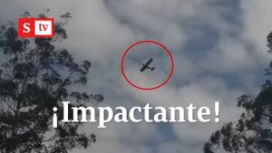 Este es el momento exacto en el que una avioneta cae sobre una casa en Antioquia