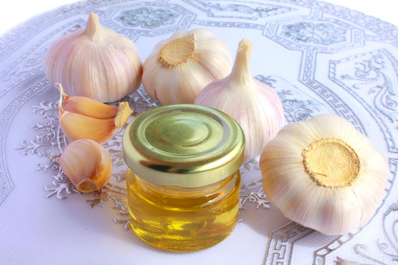 Tanto la miel como el ajo son usados en la gastronomía como en la medicina.