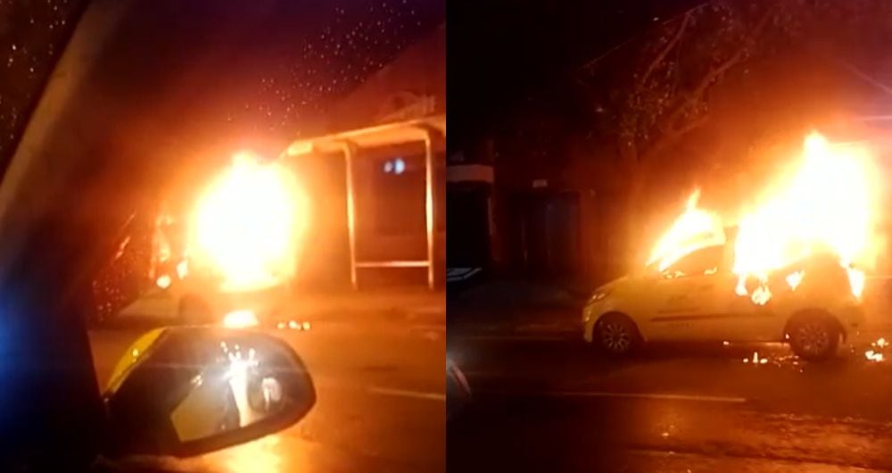 Taxi incinerado en Medellín durante el paro del gremio.