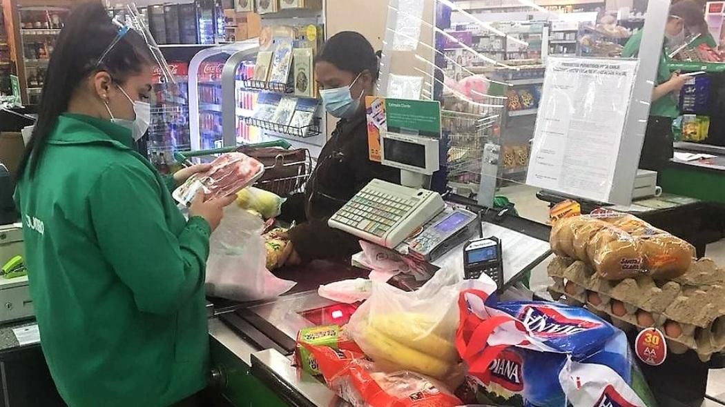 Para este mes de febrero, las personas beneficiarias del bono alimenticio deberán canjearlo en los supermercados de Colsubsidio y/o Jumbo-Metro.