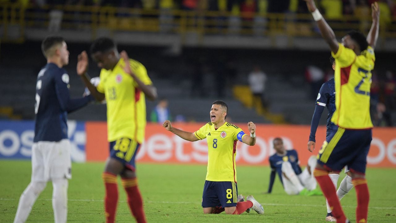 Jugadores de Colombia celebrando la victoria ante Ecuador.