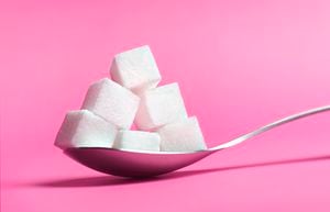 El azúcar es necesario para realizar ciertas actividades, sin embargo, en exceso representa un problema para la salud