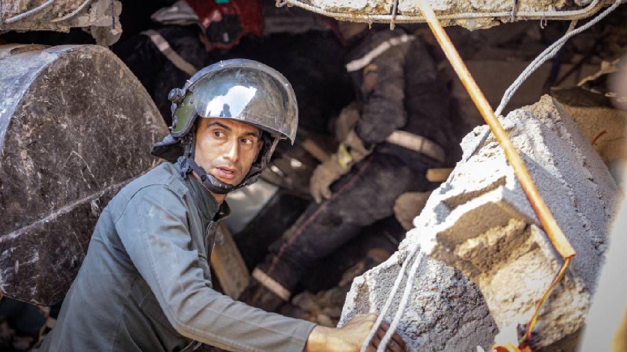 Sigue la búsqueda de supervivientes tras el devastador terremoto en Marruecos.
