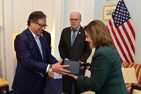 El presidente Gustavo Petro sostuvo una reunión con la presidenta Emérita Nancy Pelosi, miembro de la Cámara de Representantes de Estados Unidos.