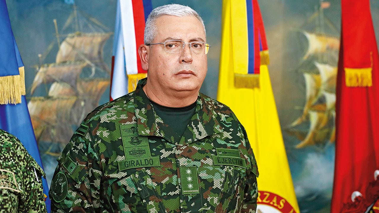 general helder giraldo Comandante de las Fuerzas Militares
